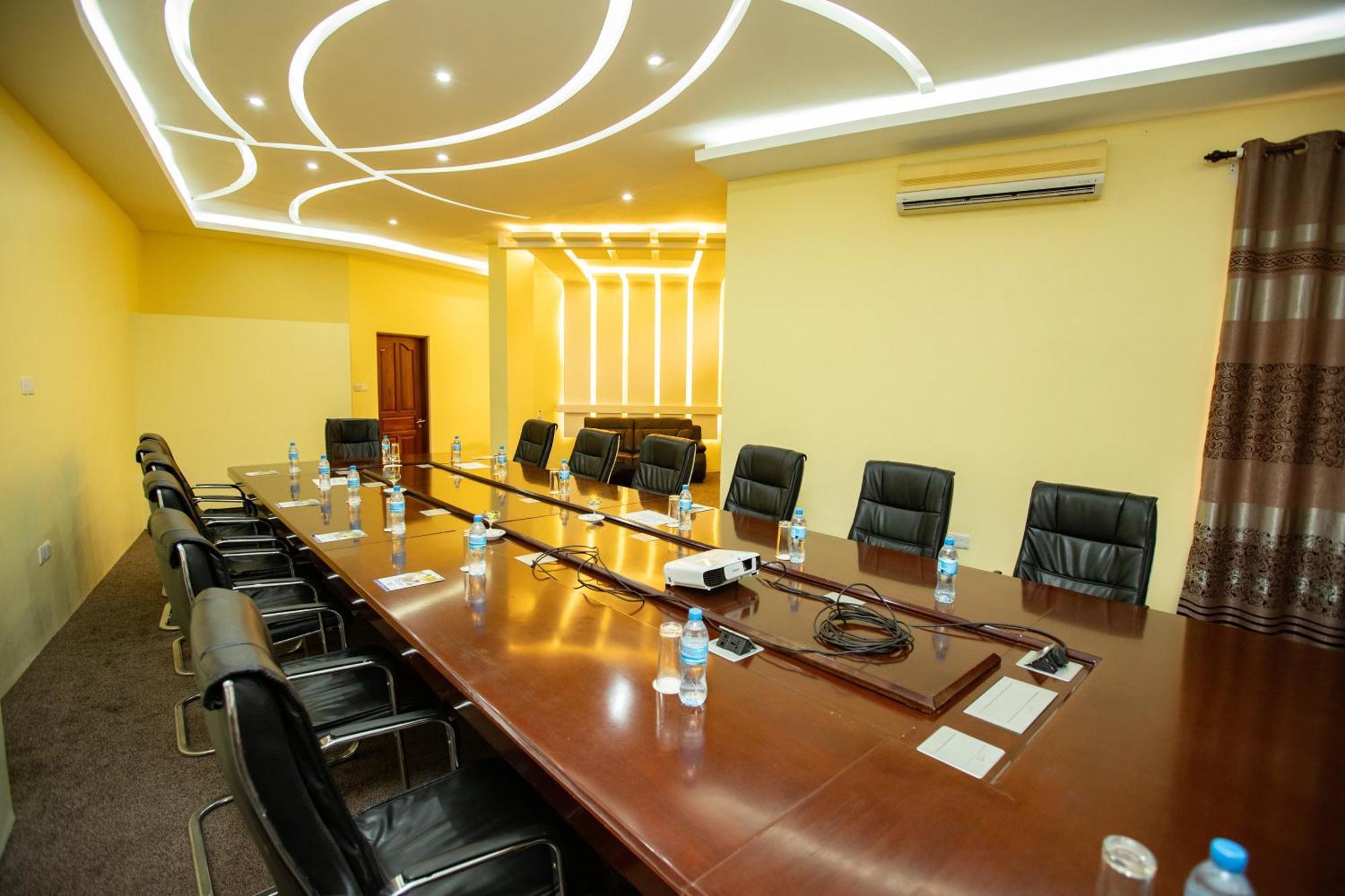 Malaika Beach Resort Mwanza Eksteriør billede